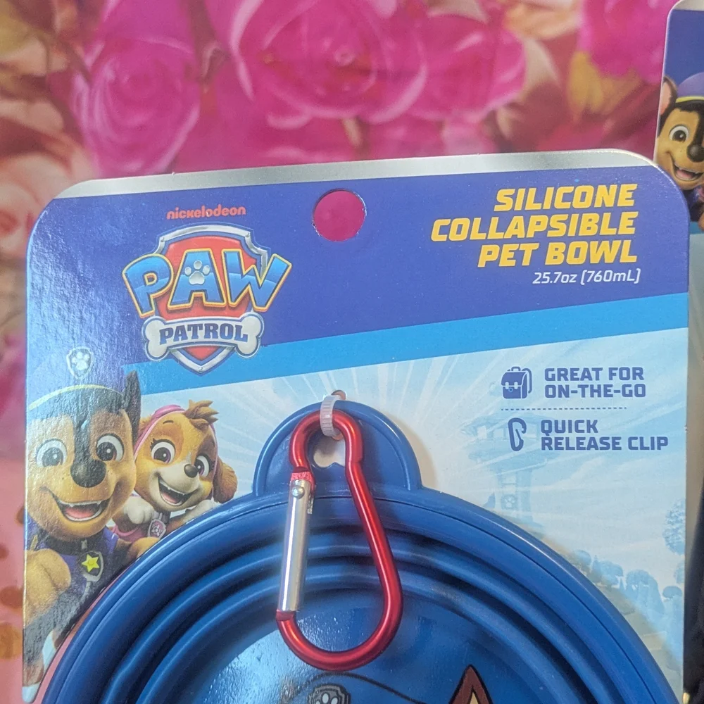 Paw Patrol Pet Collar, Bowl, and Bandana Set